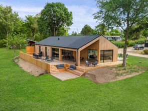 "Edina" - 350m from the sea in Djursland and Mols