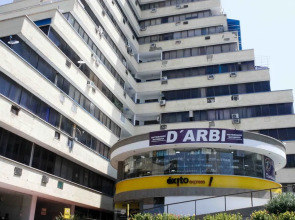 Apartamento con piscina by Vivetu