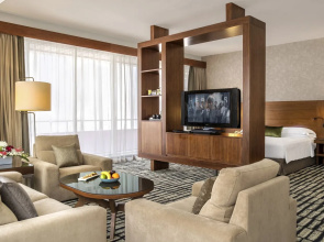 Jumeira Rotana Hotel