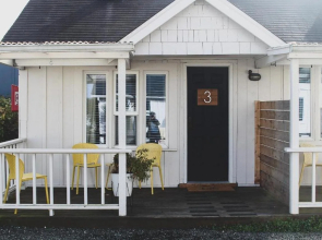 Boardwalk Cottages