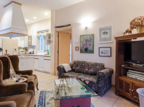 Auberge de Seattle, Estate