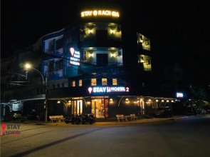 STAY hostel 2 - 350m from the ferry