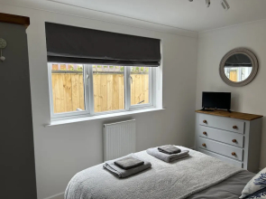 Bescot House, Bramble Hill, Bude, 4 bed det House