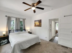 Magnolia House Walk To Festival Park 3 Bedroom Home