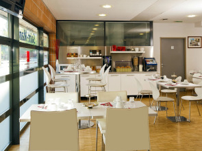 Séjours & Affaires Montreuil Saint Mandé