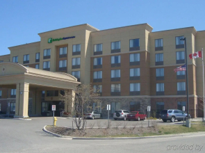 Holiday Inn Express & Suites North Bay by IHG