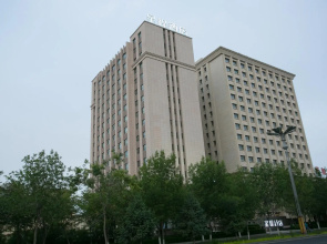Starway Hotel Changji Qitai Bus Station