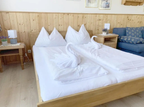 Family-friendly Deluxe Studio Apartment-TOP18