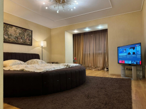 One-Bedroom Apartment in the center