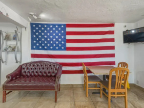 Patriot Stay Motel