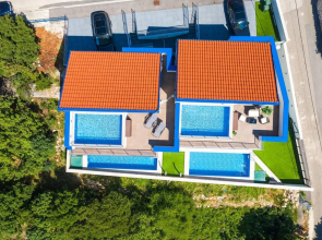 Awesome Apartment in Smokvica Krmpotska With Wifi, 2 Bedrooms and Outdoor Swimming Pool