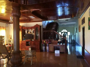 Donekhong Guesthouse