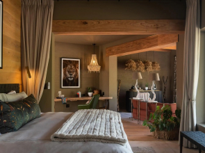 Lush Private Game Lodge