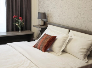 Отель Four Brothers