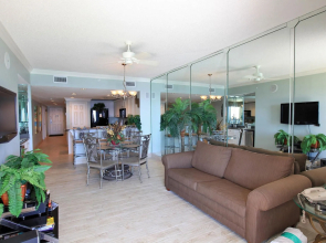 Majestic Beach Resort by Panhandle Getaways