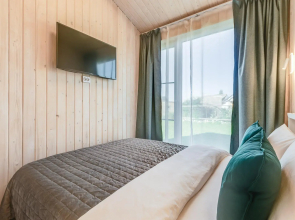 Country house near Okhta Park with a wood-burning sauna