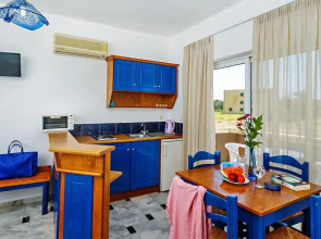 Matzi Studios & Apartments