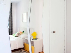 Trendy 2BR in the Plateau by Namastay