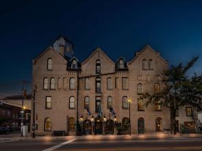 The Arlington Hotel, Bw Signature Collection