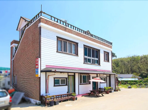 Taean Gat Ford Pension
