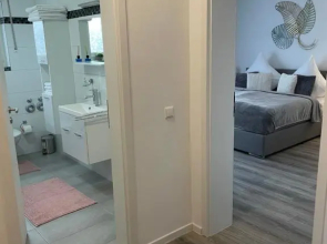 Prime Host Lovely Apartment