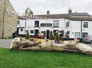 Fox & Hounds Inn