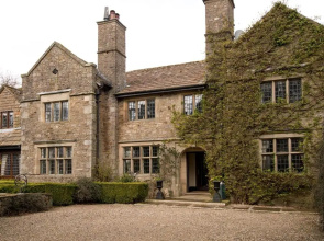 Stone House Hotel
