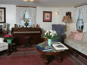 The Tuck Inn