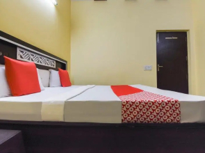 OYO 60462 The Corner House