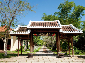 Mulberry Collection Silk Village