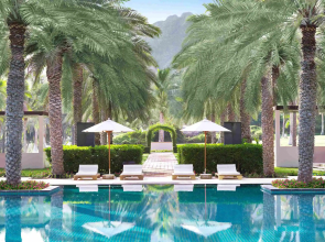 Al Bustan Palace, a Ritz-Carlton Hotel