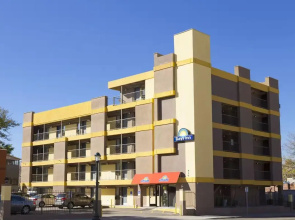 Econo Lodge Downtown