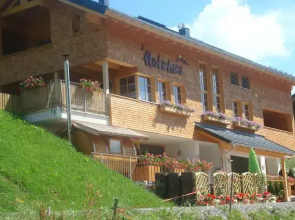 Damülser Holzhus