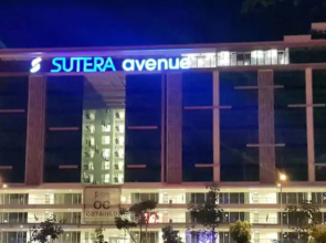Comfy Home at Sutera Avenue