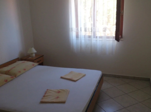Apartments Jakov