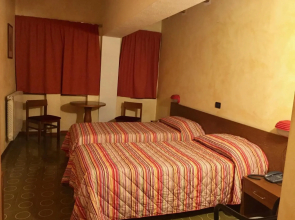 Hotel Sarre