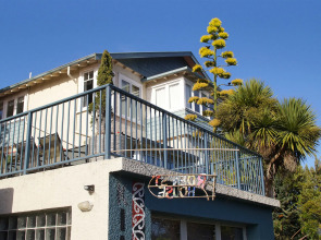 Arden Street House