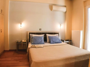 Awesome Home in Artemida With Wifi and 2 Bedrooms