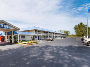 Motel 6 Ferndale WA