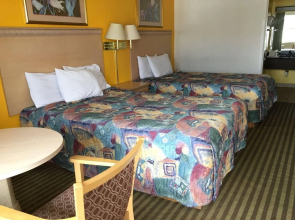Fairway Inn