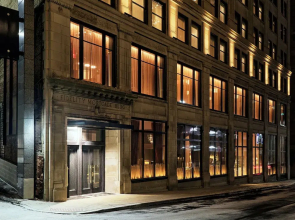 Fidelity Hotel