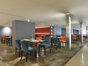 Отель BelAire Bangkok