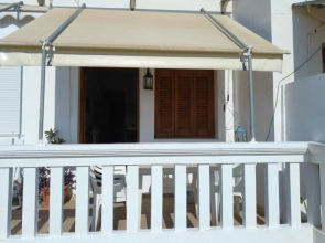 Apartment 45m2 with 2 balconies near the beach