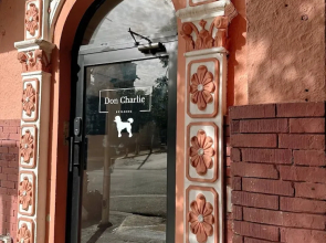 Don Charlie Building