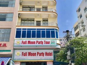 Full Moon Party Hotel - Hostel