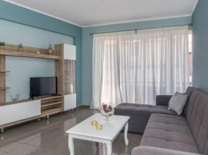 Modern downtown apartment