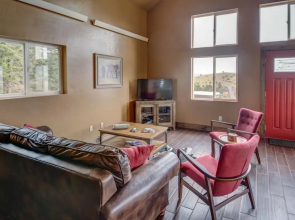 PV - Paradise Valley Retreat