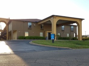 Luxury Inn and Suites