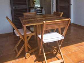 Trilly at Casa Mirto, immersed in the green and blue of the Bay of Morcone, at the foot of the villa-TRILLY DEL MIRTO