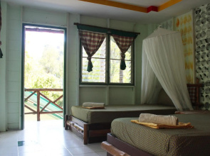Chill Out Bar and Bungalows